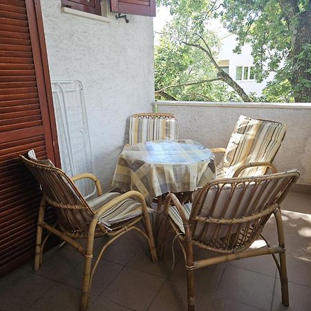 Apartment Ozren Malinska Exterior photo